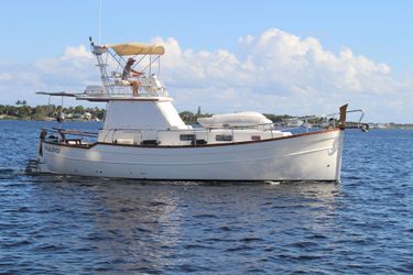 40' Menorquin 2003 Yacht For Sale